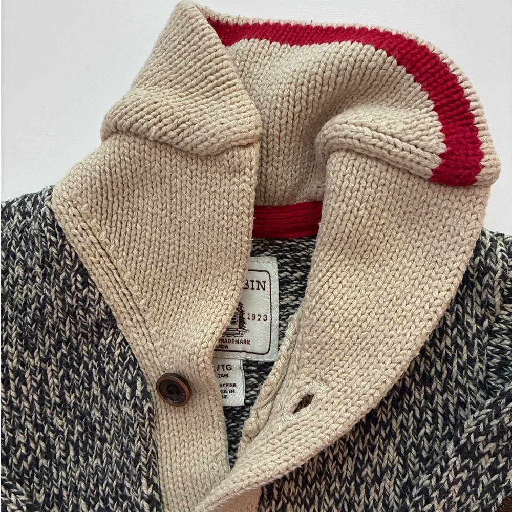 🇨🇦 Roots Cabin 18-24M sweater, button front, elbow patches - Picture 4 of 8